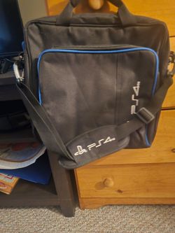 PlayStation 4  carry case
