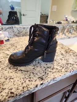 Women's Harley Davidson Boots 50.00