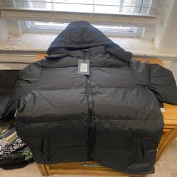 BRAND NEW LARGE MENS WINTER COAT
