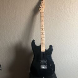 Davidson Guitar and Amped