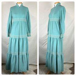 Vintage 60s 70s Vassarette Blue Fleece Tiered Maxi Nightgown House Coat USA 7 S