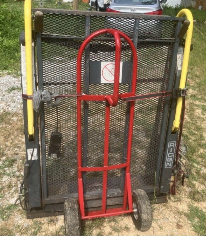 Wheelchair Lift