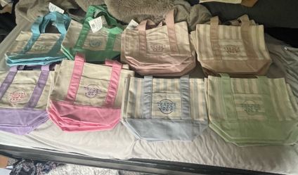New Trader Joe’s small tote bags