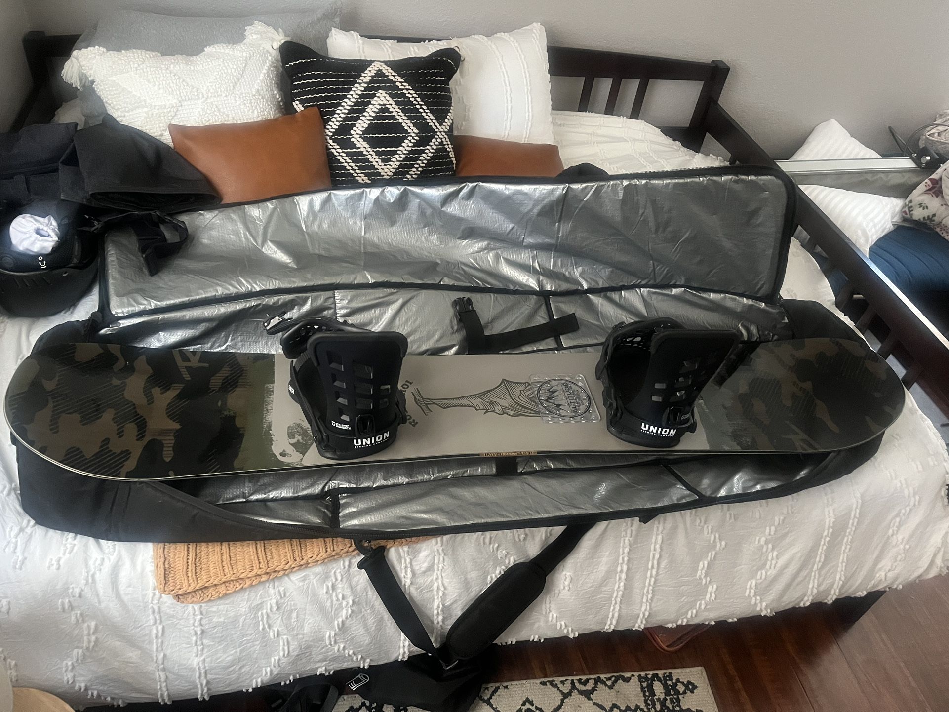 Snowboard (Rossignol Jibsaw 157)
