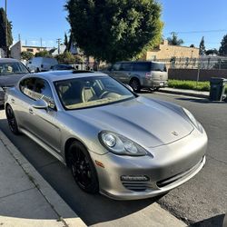Porche Panamera 