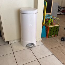Diaper Pail 
