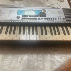 Yamaha PST -225GM
