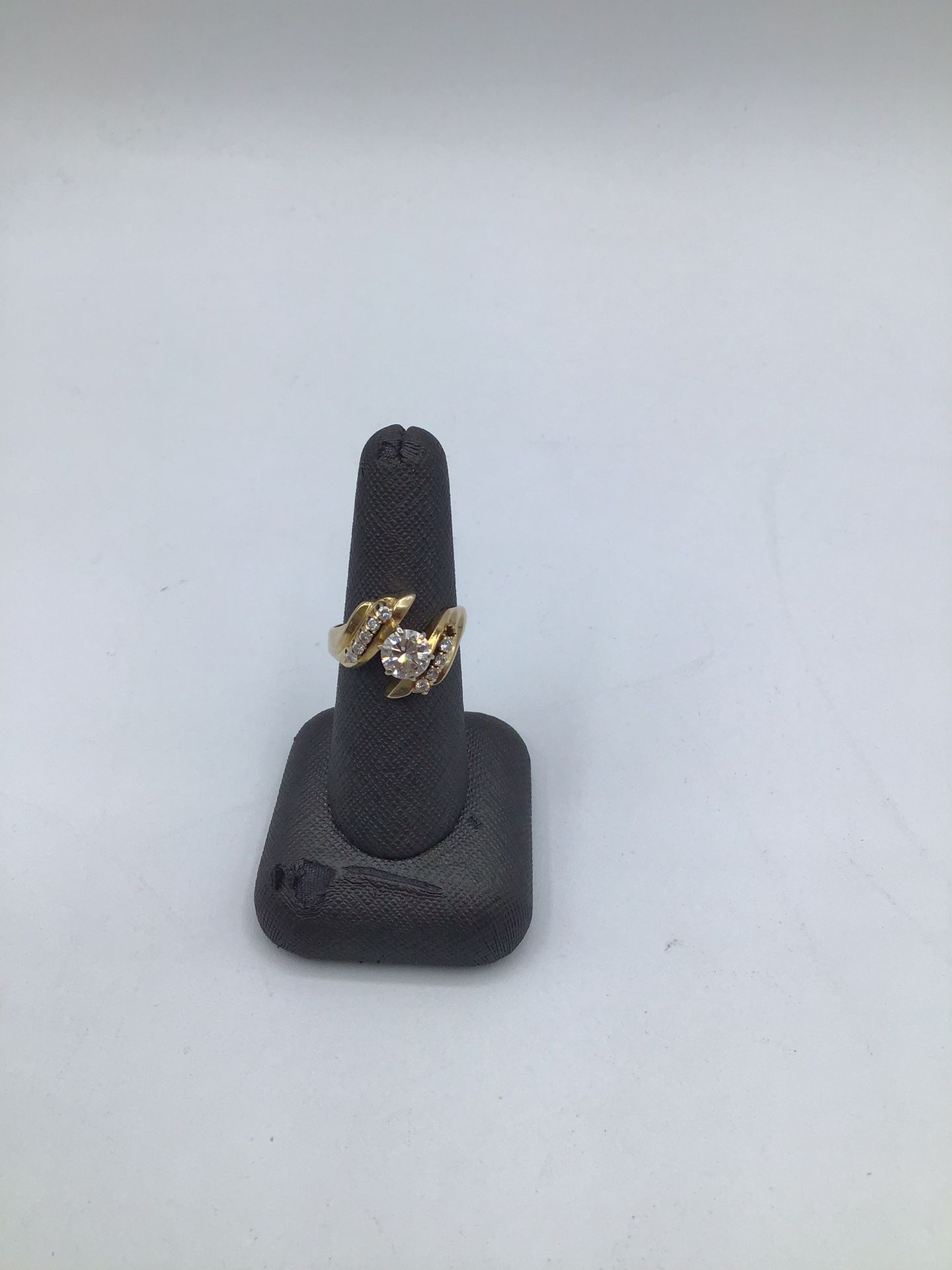 Ring , 14 K Gold , 6.80 Gm , Diamonds 💎 