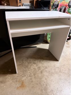 Baby bed & small desk