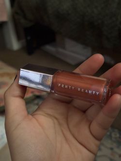 Fenty Beauty Lip Gloss Shade Fenty Glow 01