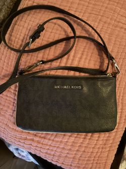 Michael Kors Crossbody