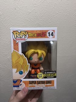 Funko Pop Goku Limited Edition Glows in Dark