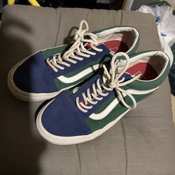 Vans Shoes Size 9