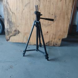 Sunpak 4 Foot Tall Tripod Phone Recording Stand