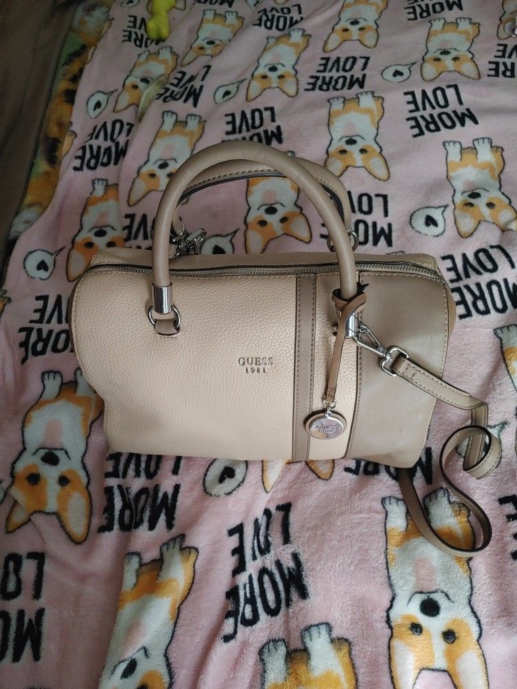 Guess Bag