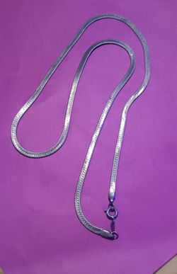 Vintage Sterling Silver 9.25 Herringbone Italian Chain Necklace 