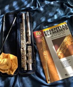 Etude Flute (W/ song book and cleaning utensils)
