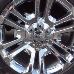 Chevy Tahoe Rims Chevrolet Suburban Wheels Silverado Snowflakes Trail Boss High Country Ltz Rst Z71 Yukon Sierra Denali Cadillac Escalade 