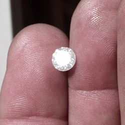 I Carat Diamond Vvs1 Round Cut White Diamond 