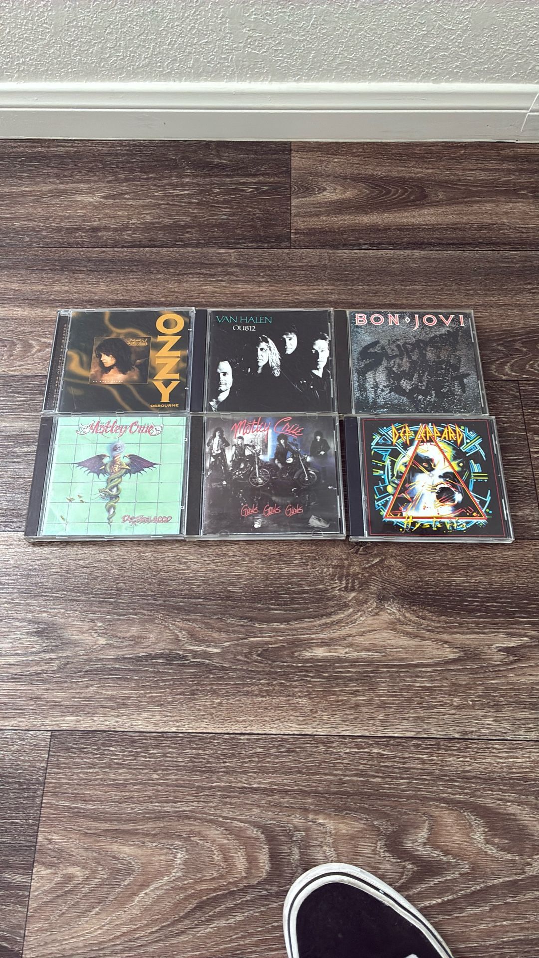 Lot of 6 80s Hard Rock Glam Heavy Metal CDs OOP Van Halen Motley Crue Def Leppard Ozzy Osbourne Bon Jovi