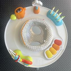 Skip Hop Baby Acitivity Center