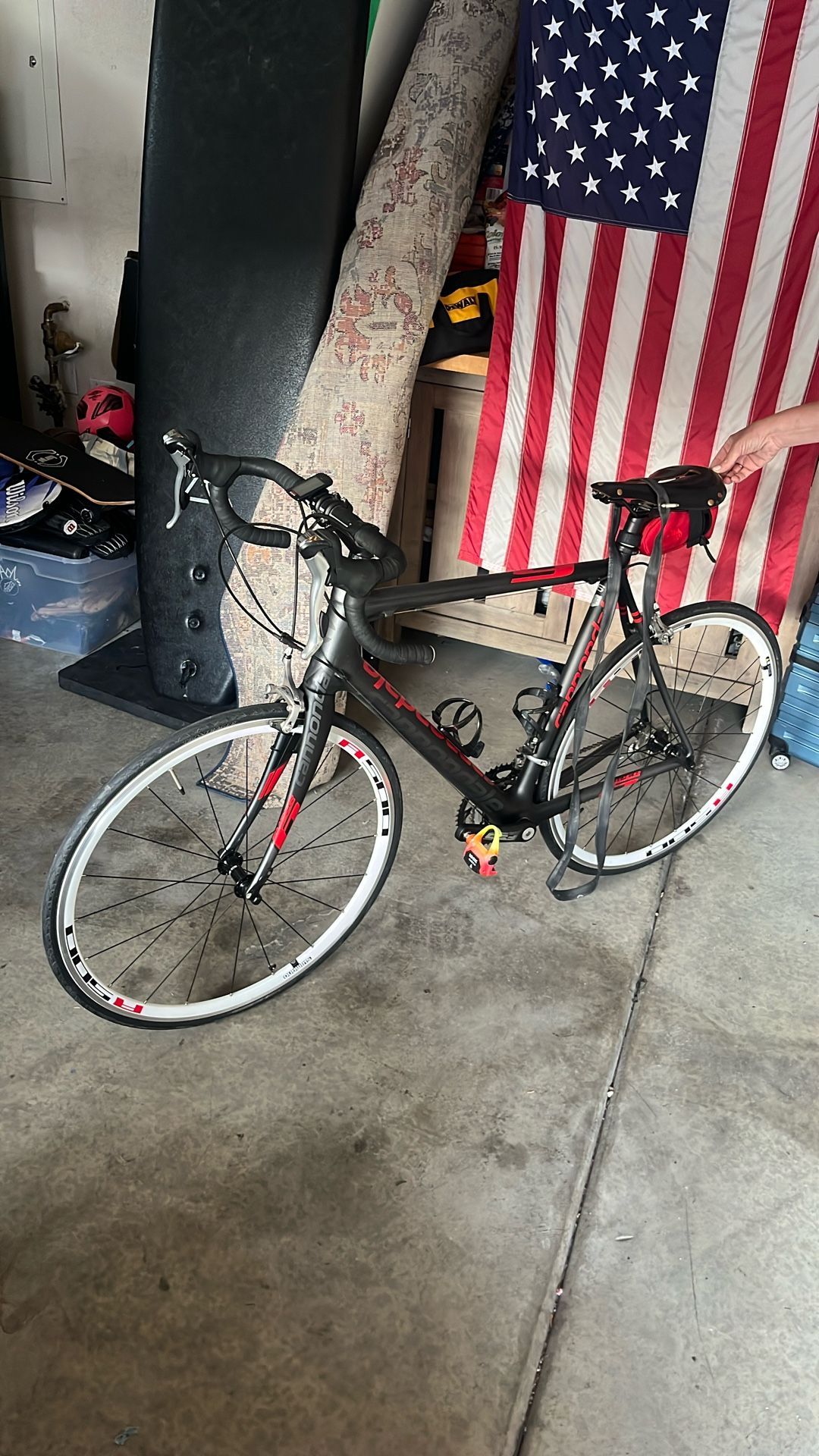 Cannondale Super 6 Road Bike