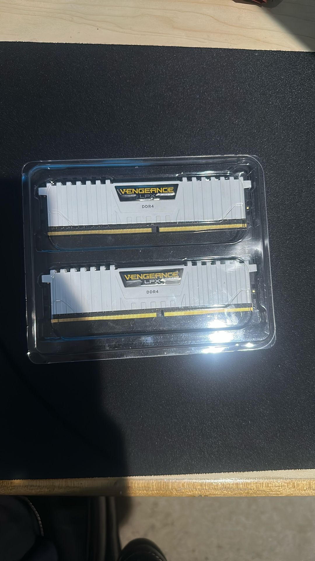 Vengeance LPX DDR4 2x16gb RAM 3000mhz