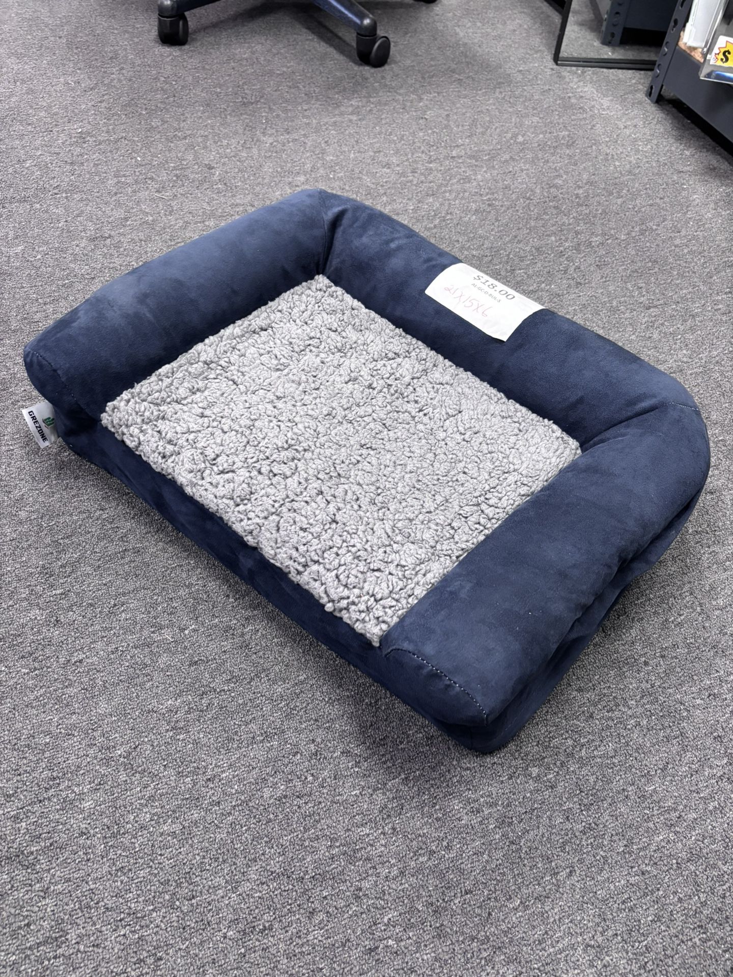 New 21”x15”x6.3” Small Dog Bed Sofa Removable Cover Washable