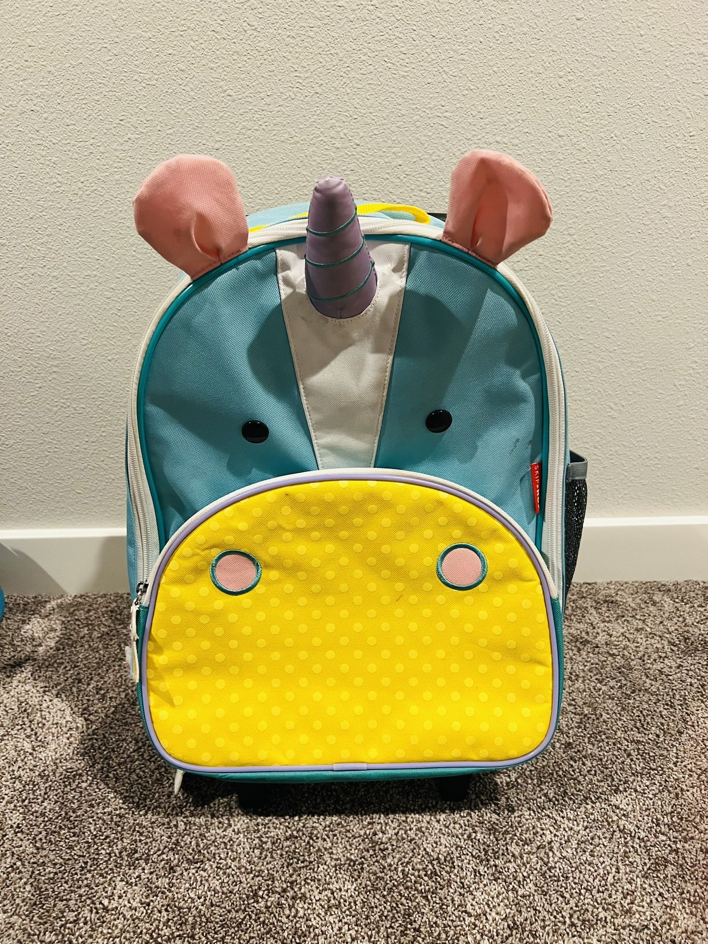 Girls Skip Hop Roller Suitcase