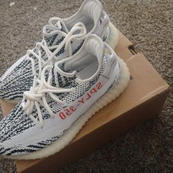 Yeezy 350 Boost Zebra Size 8 1/2 