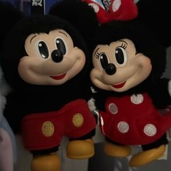 Minnie & Mickey Popmart
