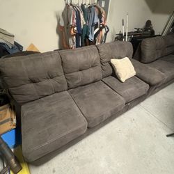 Free Sectional Couch 