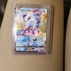 Glaceon VMAX