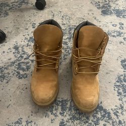 Size 8.5 Timberland Boots