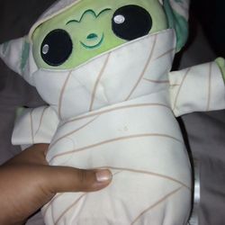 Mummy Yoda Stuffed Doll