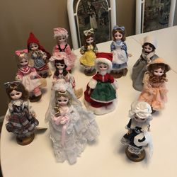 Vintage Bradley Dolls Of The Month 