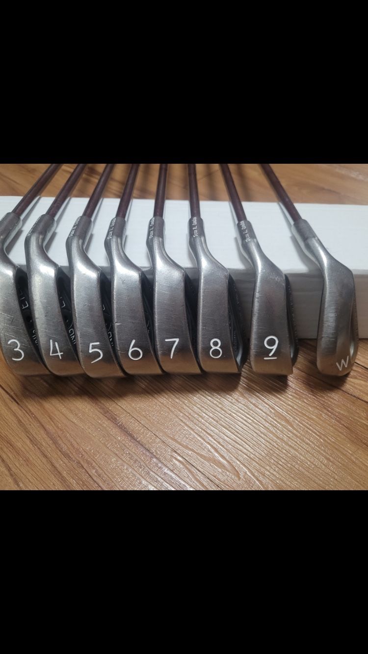 Ping Golf Clubs - Black Dot Eye2