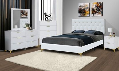 Juego de cuarto nw // Delivery Available 