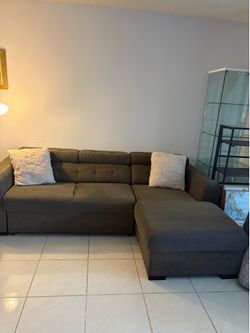 Modern Gray Convertible Sectional Sofa