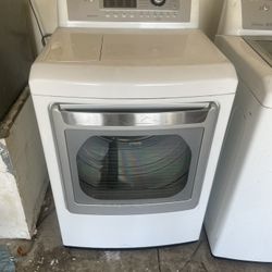 Dryer / Washer / Fridge