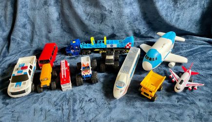 Toy Vehicles Lot