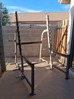 Hammer Strength Squat rack