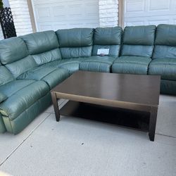 Lovely Leather Sofa - Super Comfy!