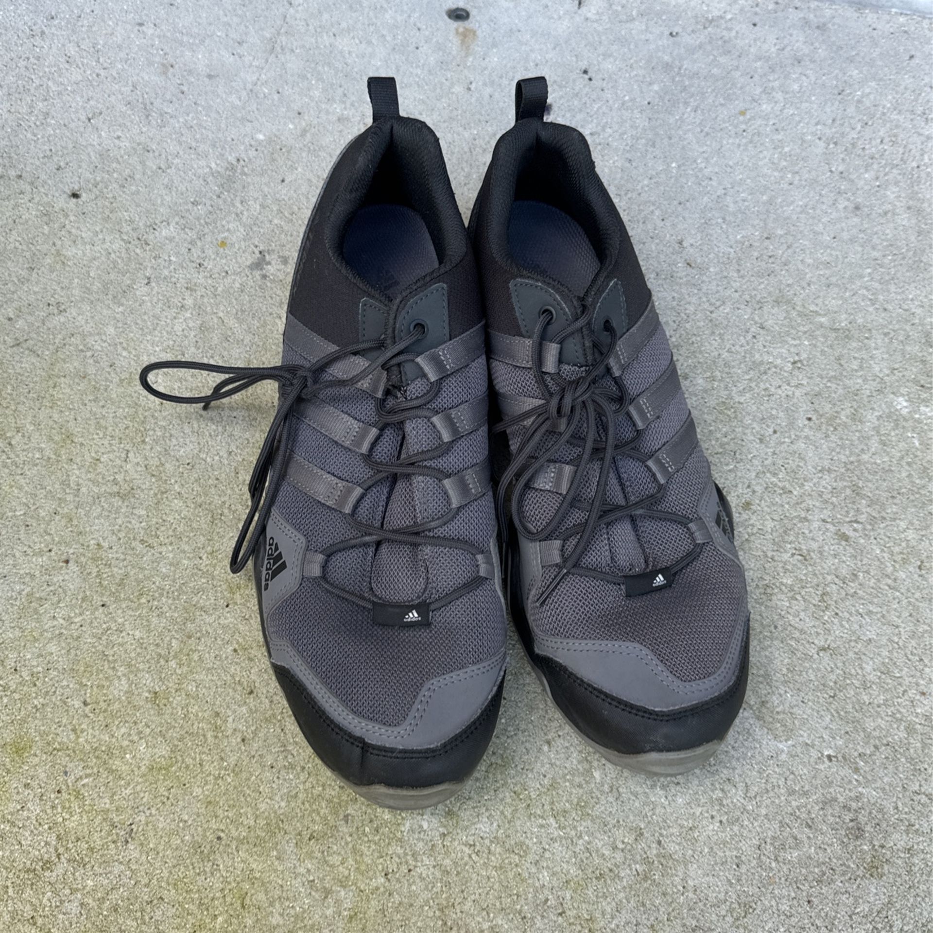 Adidas Nearly New Size 11 Men’s