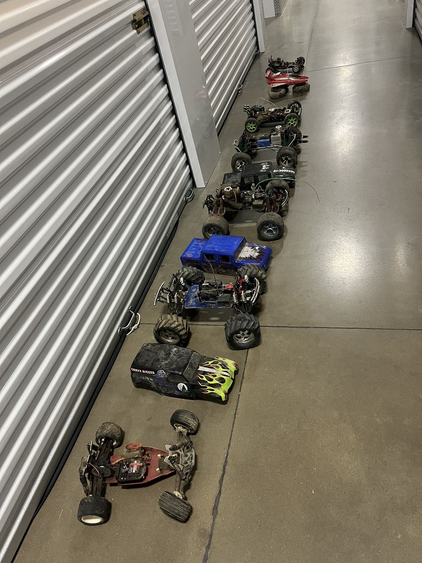RC Cars Lot Gas Powered