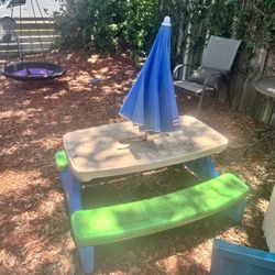 Picnic Table 