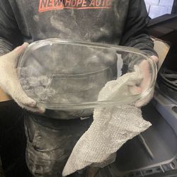 Left And Right Glass Headlight Housings For Mk4 Vw Jetta / Gti /r32