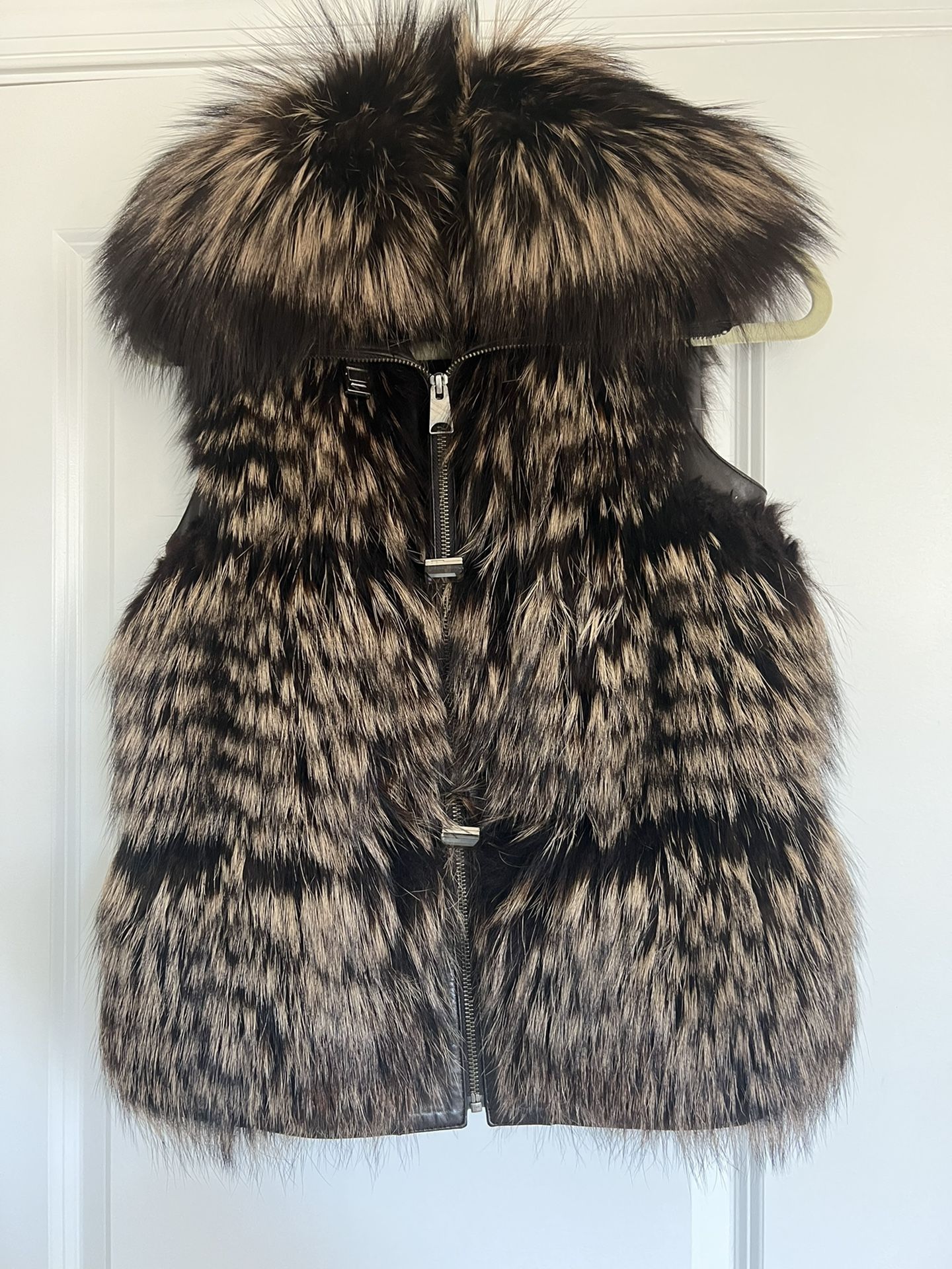 Luxury Fur Vest ( Real Fox)