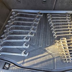 Snap On Angle Wrench Set