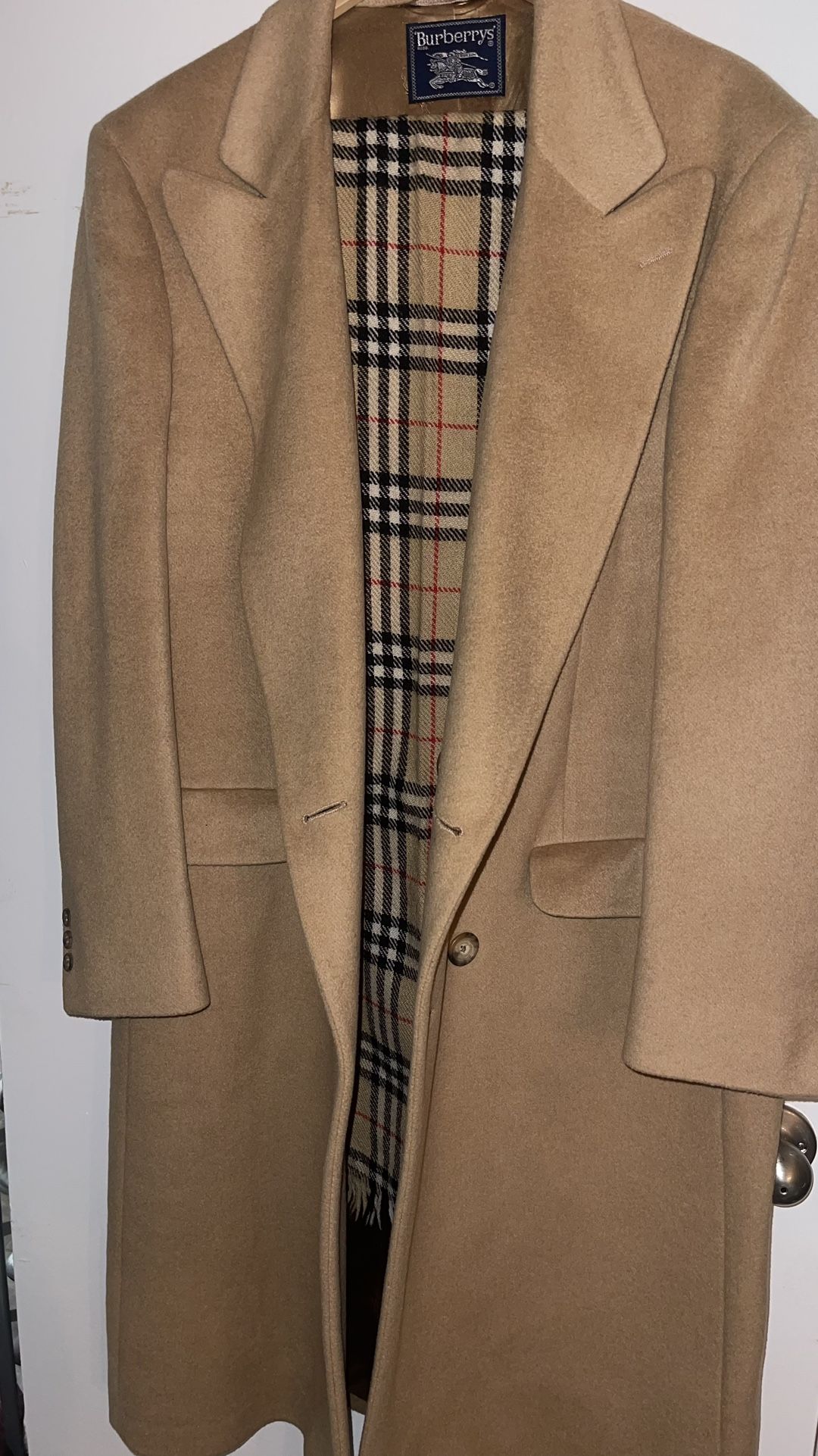 Burberry’s Men Camel 🐪 Coat Size XL
